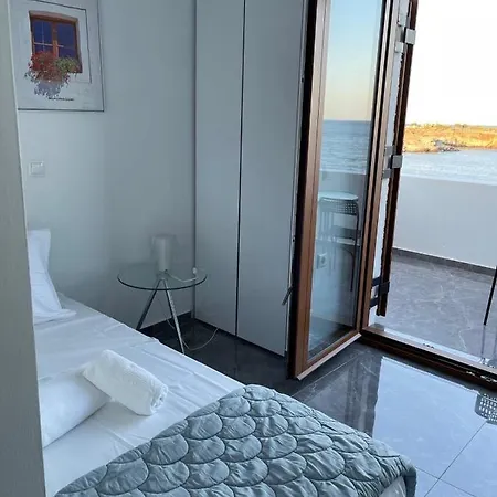 Syros Villa *